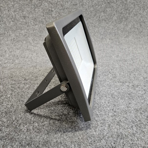 LED reflector AT61-09132